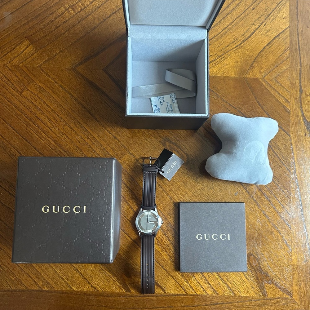 Gucci watch authentic g timeless quartz brown dial brown leather strap ya126403 - Picture 3 of 8